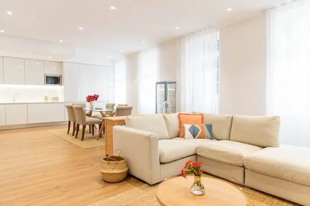 Superior Apart Daire, 2 Yatak Odası, Mutfak, Şehir Manzaralı