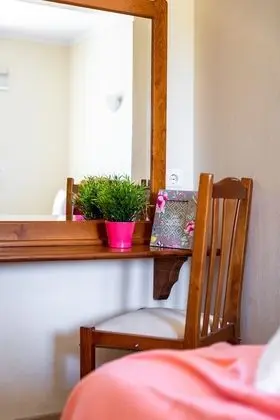 Standard Apart Daire, 2 Yatak Odası, Balkon, Zemin Kat