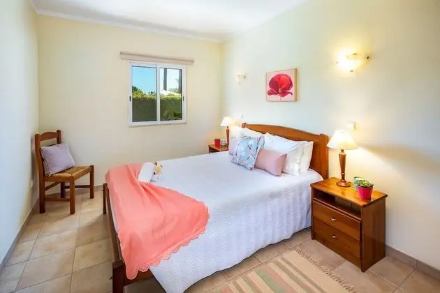 Standard Apart Daire, 2 Yatak Odası, Balkon, Zemin Kat