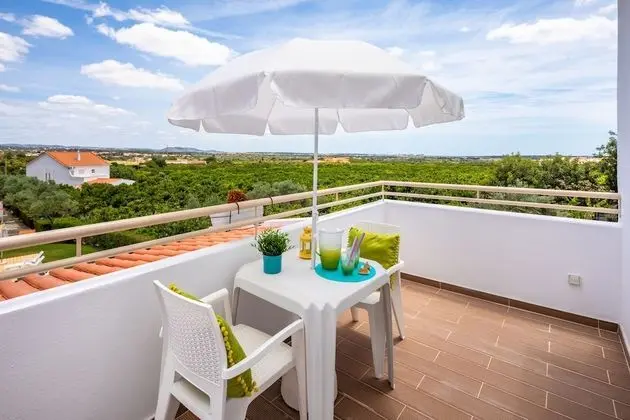 Superior Apart Daire, 1 Yatak Odası, Teras, Havuz Kenarı