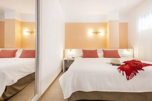 Superior Apart Daire, 1 Yatak Odası, Balkon, Havuz Manzaralı