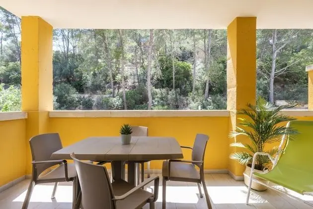 Superior Apart Daire, 1 Yatak Odası, Balkon, Havuz Manzaralı