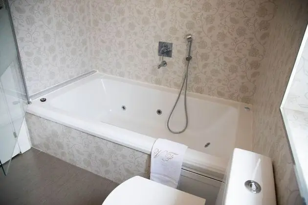 Kapalı Spa Küveti