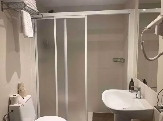 Stüdyo (4/5 people)