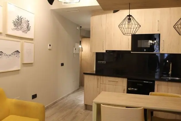 Design Apart Daire, Engellilere Uygun, Banyolu/Duşlu