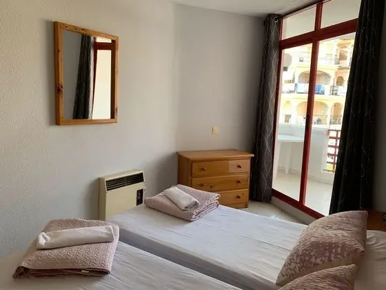 Apartment 2 to 4 people, 25% prepaid