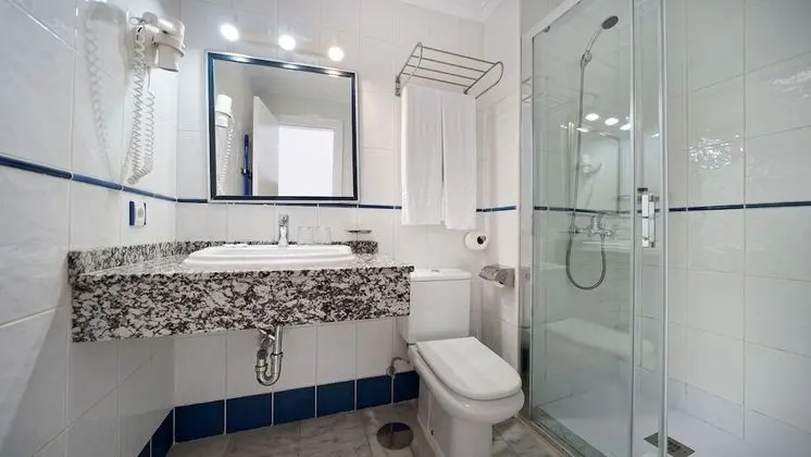 Stüdyo, 2 Tek Kişilik Yatak