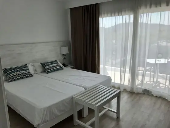 Apart Daire, 2 Yatak Odası, Balkon