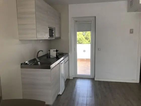 Apart Daire, 2 Yatak Odası, Balkon