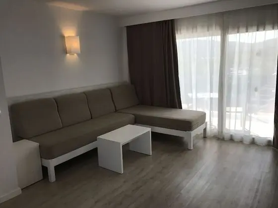 Apart Daire, 2 Yatak Odası, Balkon