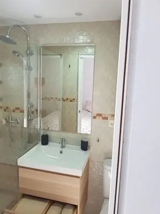 Apart Daire, 1 Çift Kişilik Yatak ve Çekyat, Sigara İçilmez