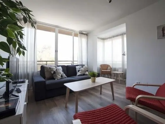Apart Daire, 2 Yatak Odası, Sigara İçilmez