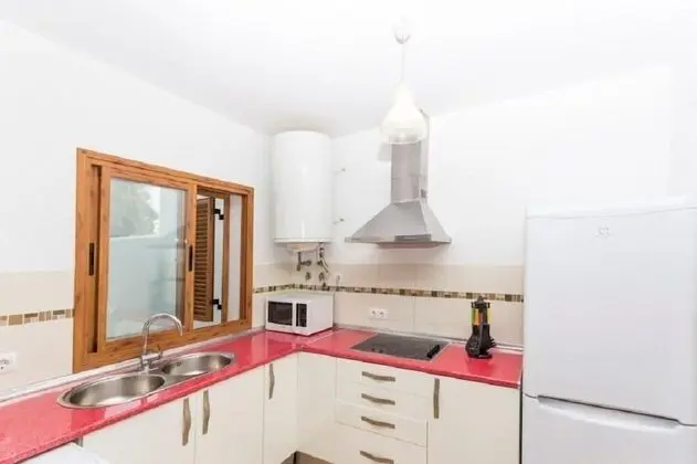 Apart Daire, 2 Yatak Odası, Zemin Kat