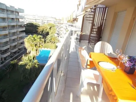 Apart Daire, 2 Yatak Odası, Balkon