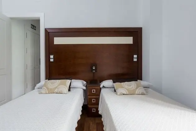 Apart Daire, 2 Yatak Odası, Balkon (1)