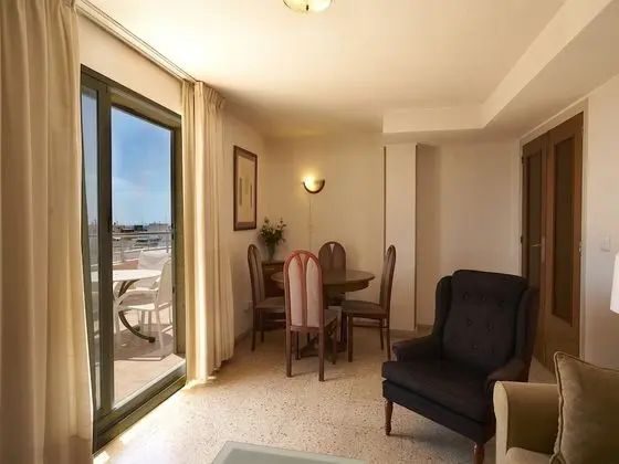 Apart Daire, 2 Yatak Odası, Balkon, Şehir Manzaralı