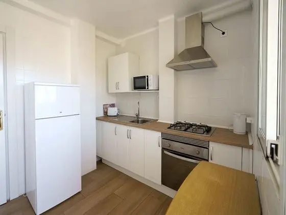 Apart Daire, 3 Yatak Odası, Balkon, Şehir Manzaralı