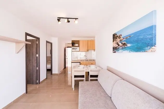 Apart Daire, 2 Yatak Odası, Balkon