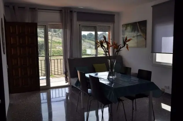 Apart Daire, 2 Yatak Odası (2)