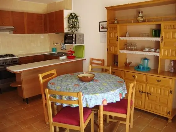Apart Daire, 2 Yatak Odası, Balkon
