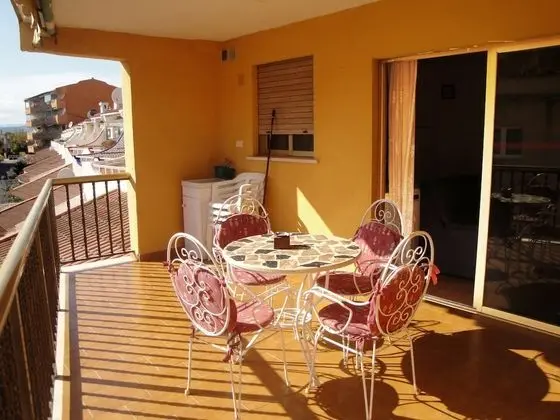 Apart Daire, 2 Yatak Odası, Balkon