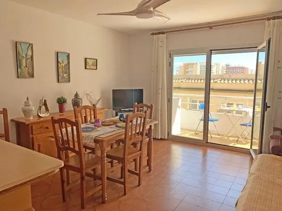 Apart Daire, 2 Yatak Odası, Balkon