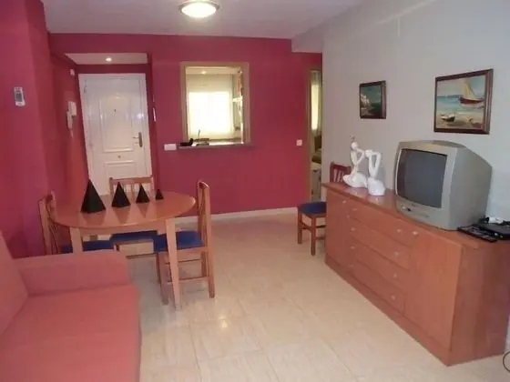 Apart Daire, 2 Yatak Odası, 2 Banyolu