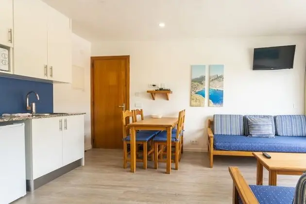 Stüdyo, Balkon (main hotel building 50m away)