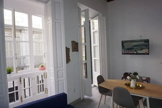 Apart Daire, 1 Yatak Odası, Balkon, Şehir Manzaralı