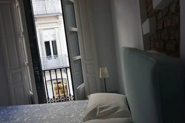 Basic Apart Daire, 1 Büyük (Queen) Boy Yatak ve Çekyat, Mutfak, Şehir Manzaralı