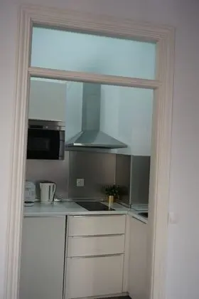 Basic Apart Daire, 1 Büyük (Queen) Boy Yatak ve Çekyat, Mutfak, Şehir Manzaralı