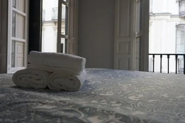 Basic Apart Daire, 1 Büyük (Queen) Boy Yatak ve Çekyat, Mutfak, Şehir Manzaralı