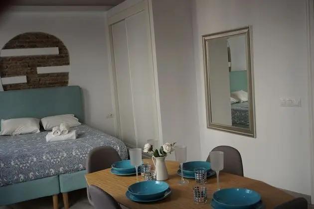 Basic Apart Daire, 1 Büyük (Queen) Boy Yatak ve Çekyat, Mutfak, Şehir Manzaralı