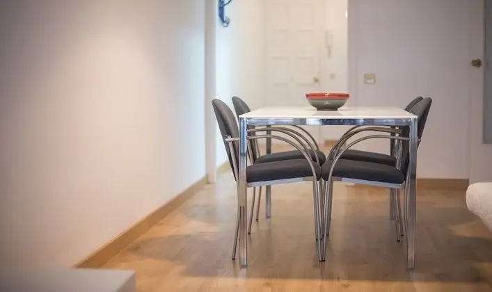 Apart Daire, 2 Yatak Odası (R68)