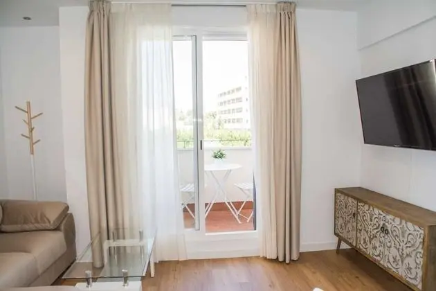 Apart Daire, 2 Yatak Odası, Bahçe Manzaralı