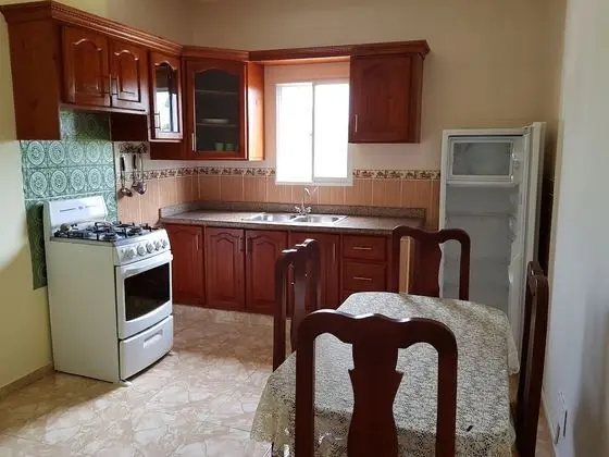 Economy Apart Daire, Dağ Manzaralı