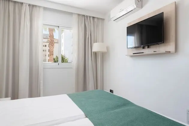 Superior Apart Daire, Teras, Havuz Manzaralı