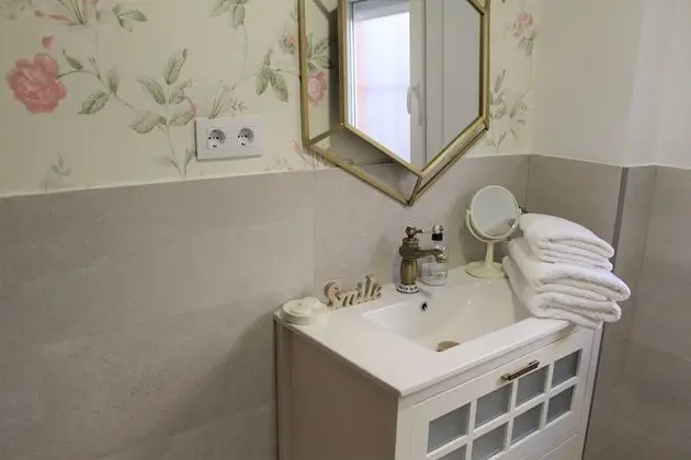 Comfort Apart Daire, 1 Yatak Odası, Mutfak, Şehir Manzaralı