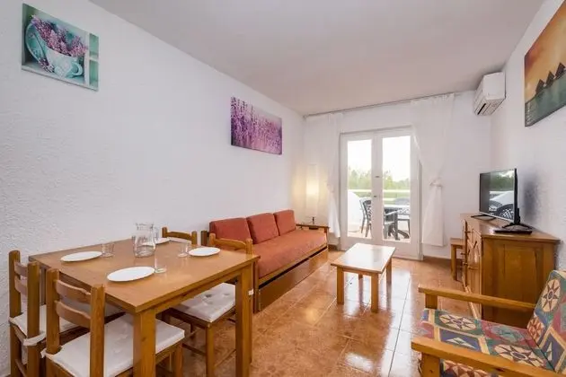 Apart Daire, 2 Yatak Odası, Teras, Havuz Manzaralı (3 adults)