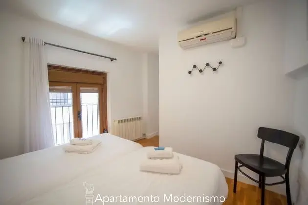 Apart Daire, Banyolu/Duşlu, Şehir Manzaralı (Modernismo)