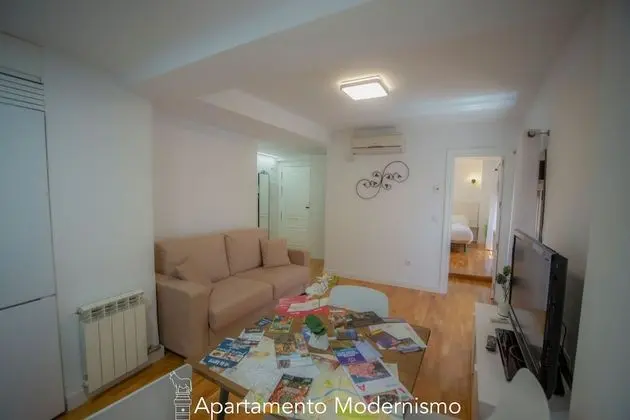 Apart Daire, Banyolu/Duşlu, Şehir Manzaralı (Modernismo)