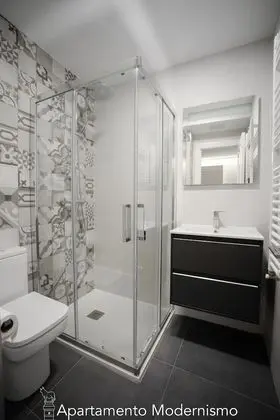 Apart Daire, Banyolu/Duşlu, Şehir Manzaralı (Modernismo)