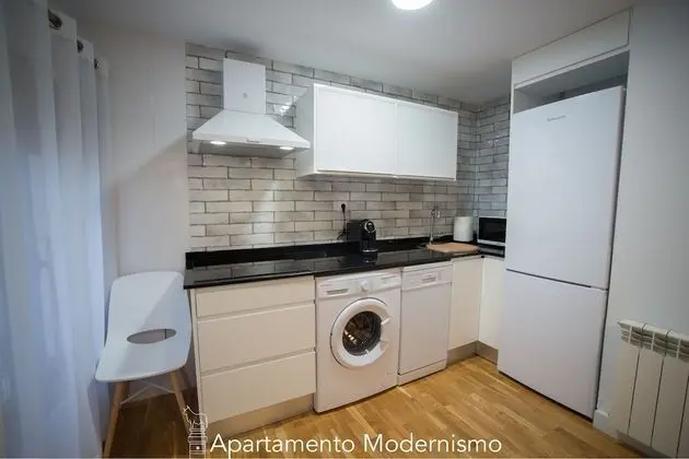 Apart Daire, Banyolu/Duşlu, Şehir Manzaralı (Modernismo)