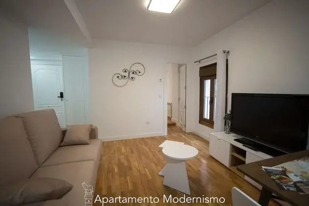 Apart Daire, Banyolu/Duşlu, Şehir Manzaralı (Modernismo)