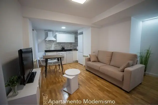 Apart Daire, Banyolu/Duşlu, Şehir Manzaralı (Modernismo)