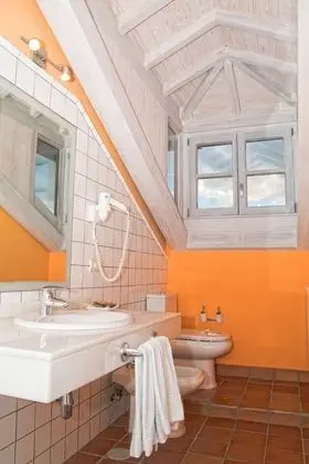 Superior Tek Büyük Yataklı Oda, Banyolu/Duşlu