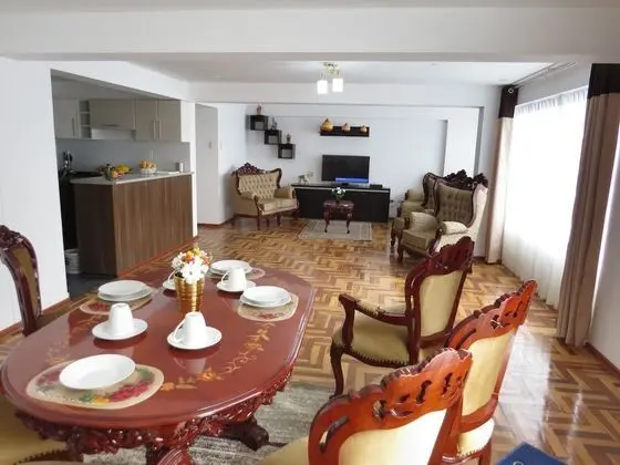 Apart Daire, 3 Yatak Odası, 2 Banyolu (QW3)