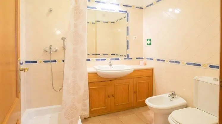 Apart Daire, 2 Yatak Odası, Deniz Manzaralı