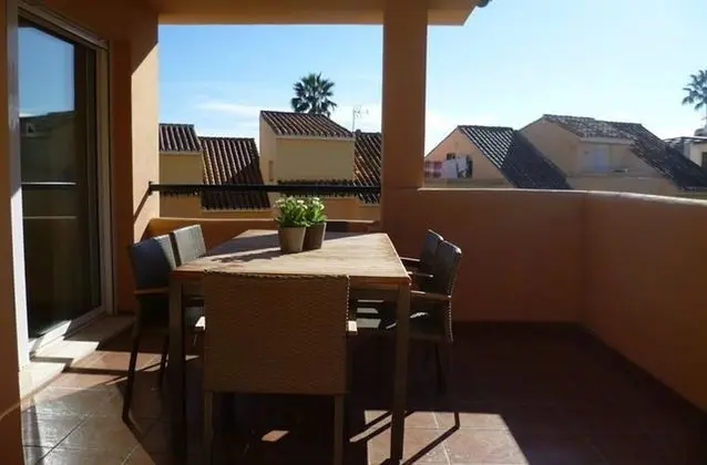 Apart Daire, 2 Yatak Odası, Teras (2993)