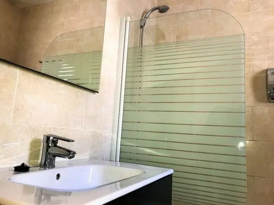 Comfort Apart Daire, Banyolu/Duşlu (2 CAMAS INDIVIDUALES)